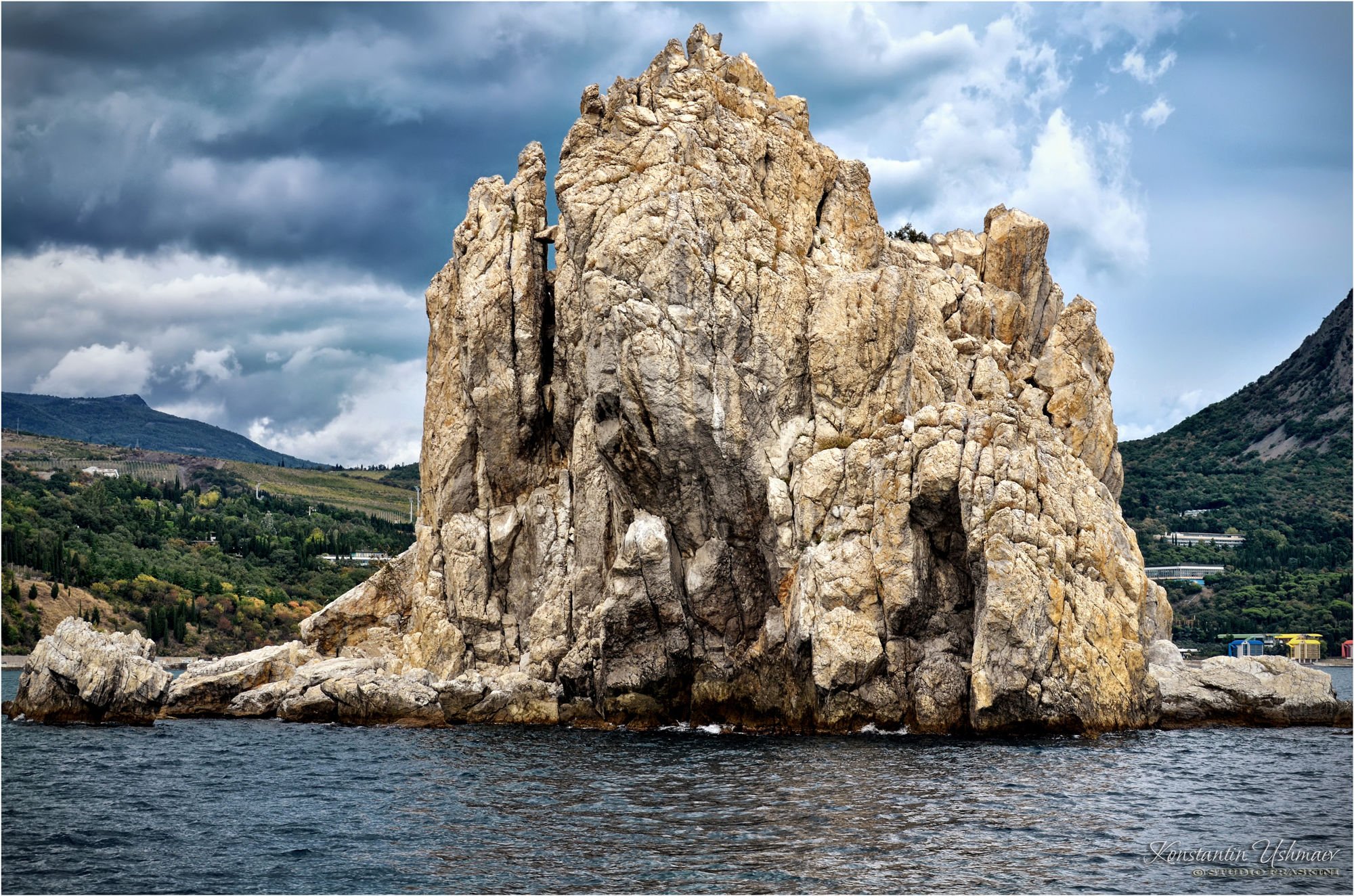 Скалы адалары Крым