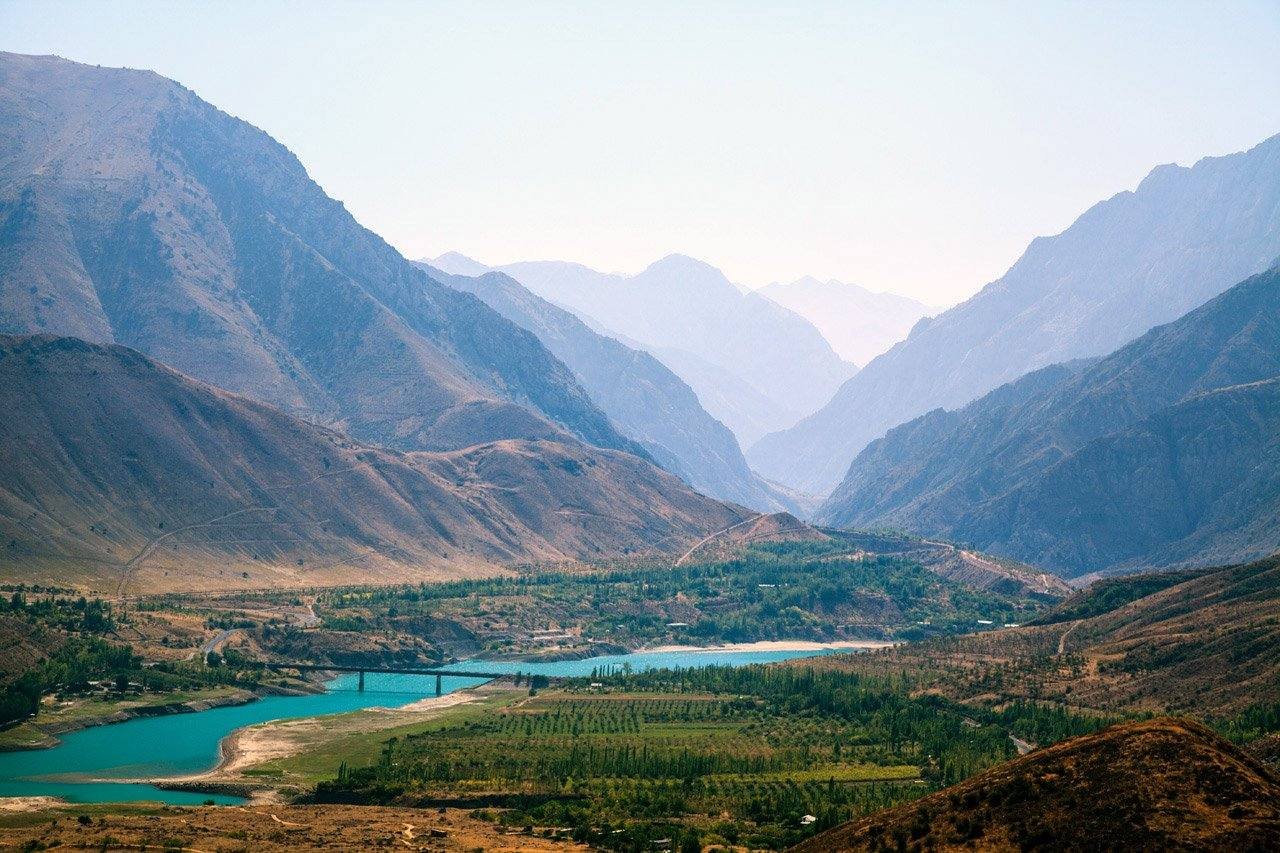 горы в узбекистане чимган