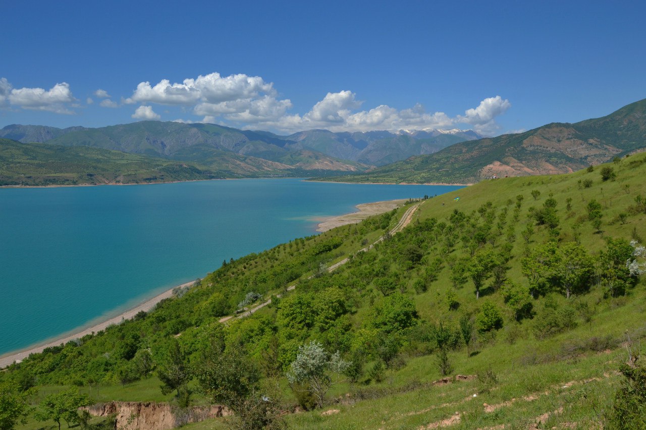 Чимган водохранилище Узбекистан