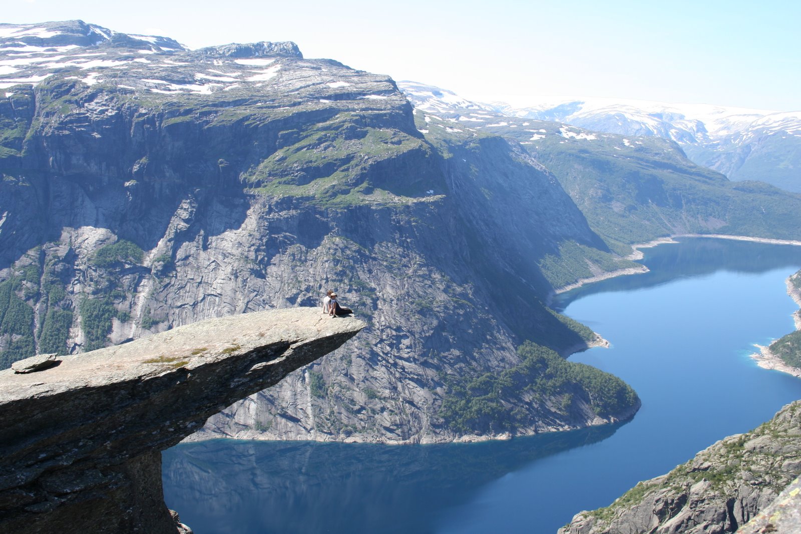 Камень тролля Норвегия горы