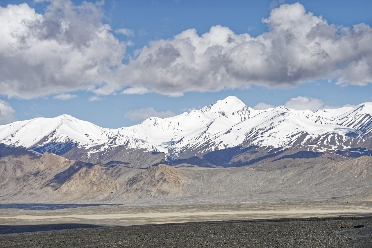 Горы Памир из Таджикистана