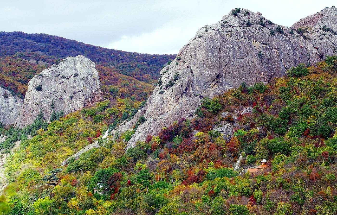 Крымские горы с названиями
