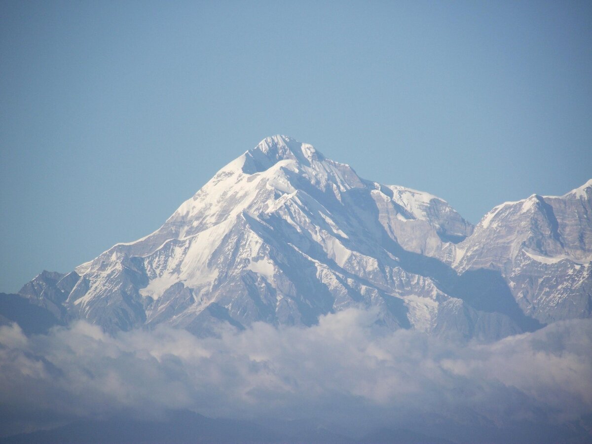 Западные гималаи. Горы Гималаи. Горный массив в Гималаях. Горная цепь Гималаи. Himalaya горы.