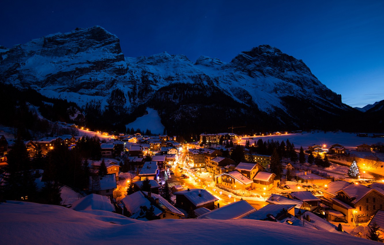 Швейцария Гриндельвальд зимой ночью