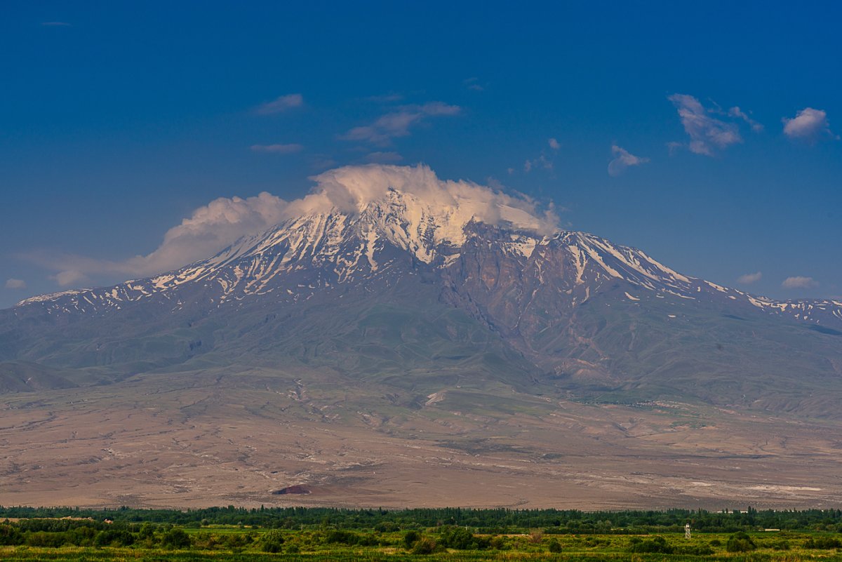 Гора Арарат сис Масис