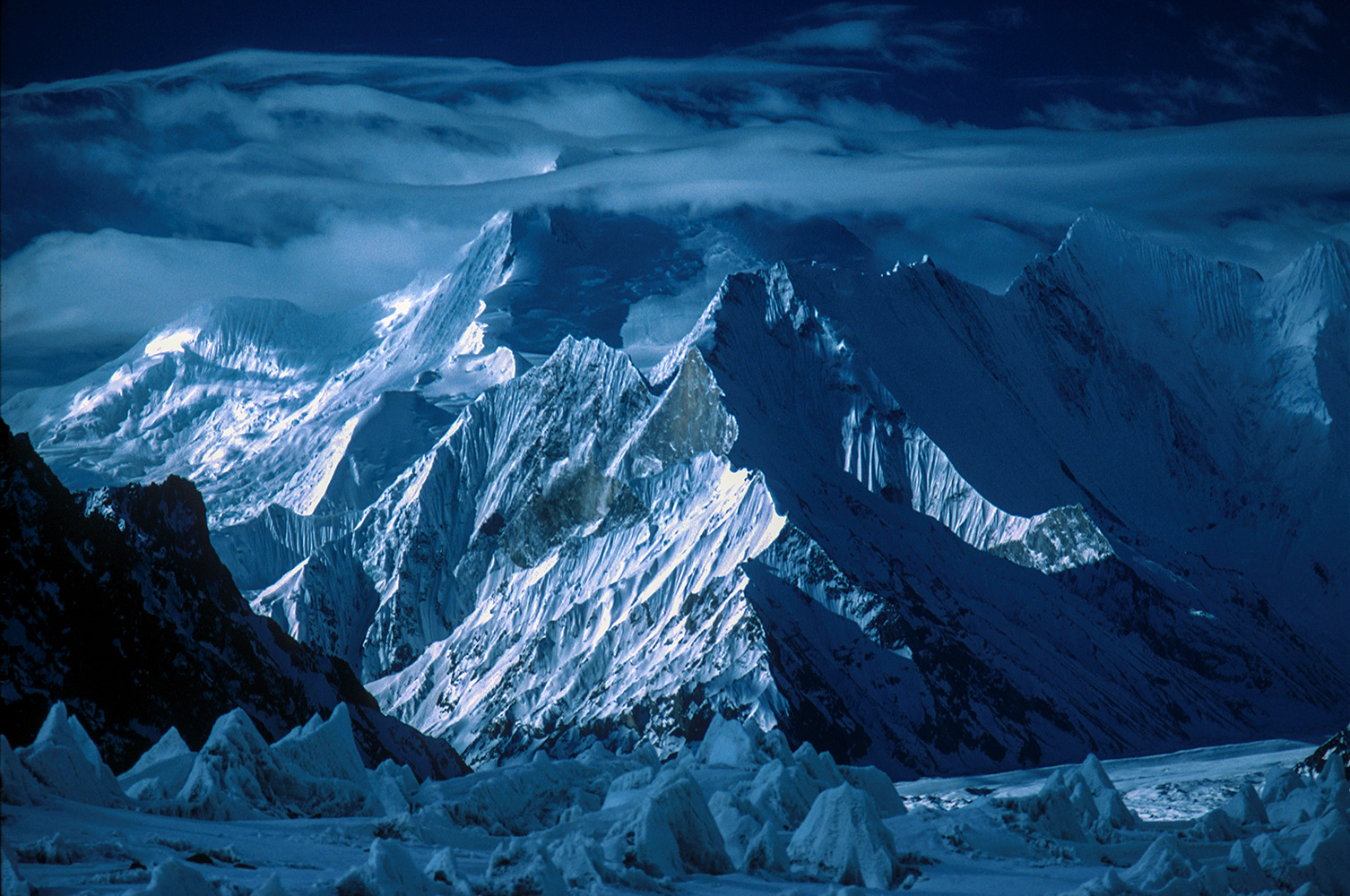 Горы Каракорум.кархала Гималаи