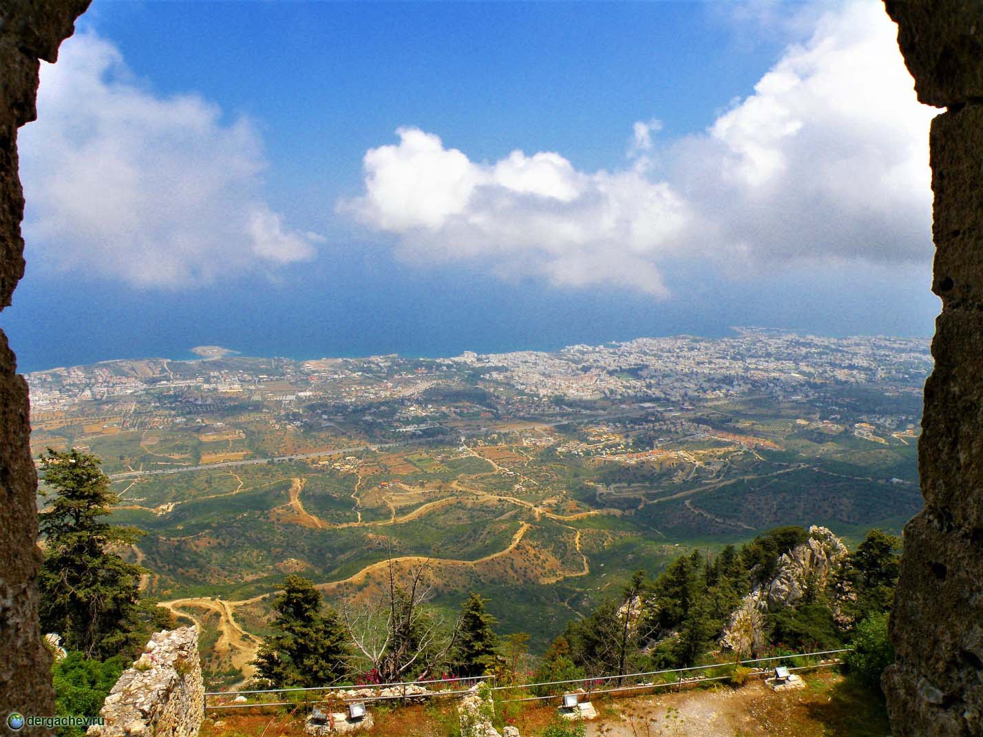 Кипр Пафос горы