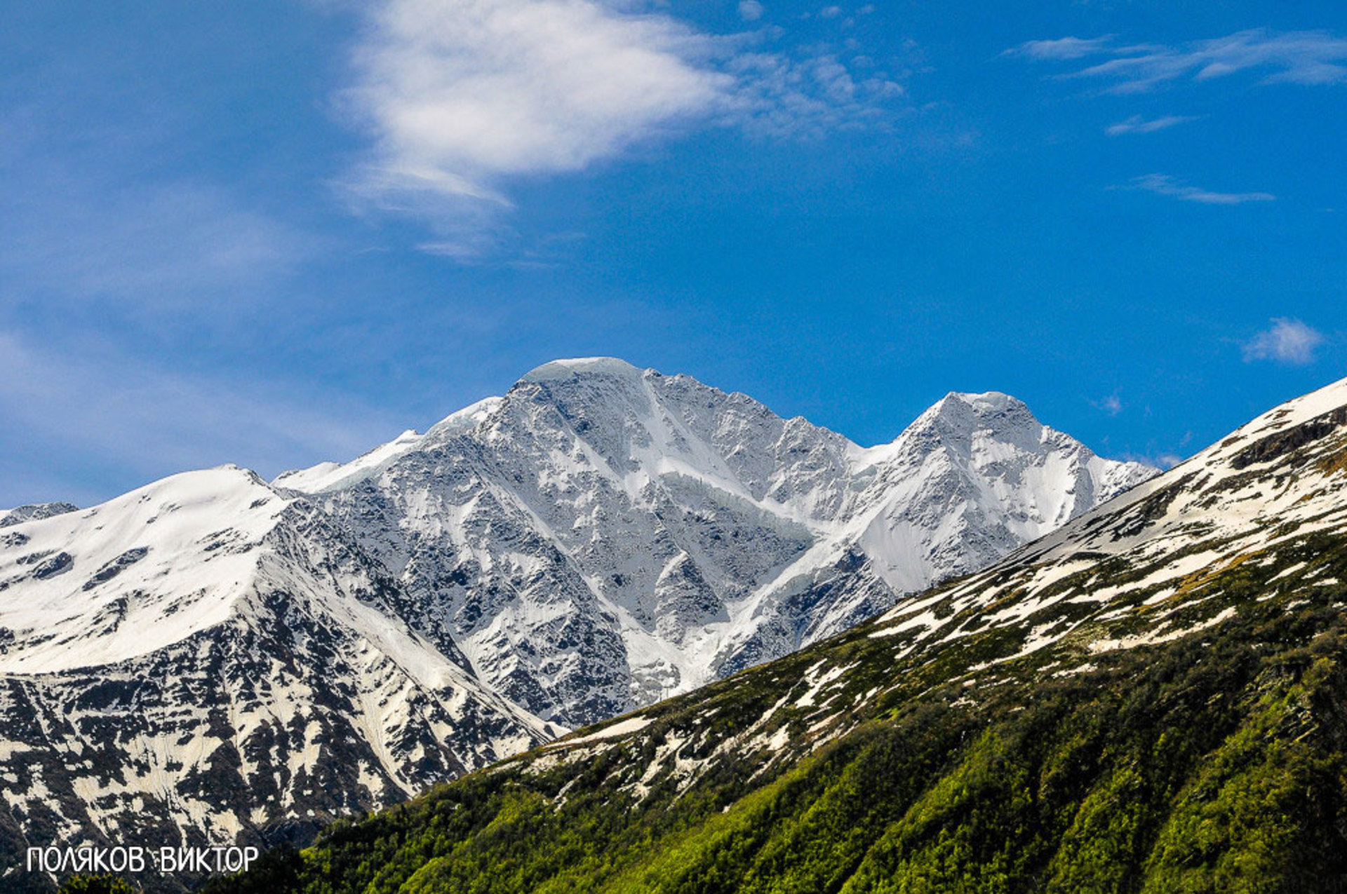 Самая высокая гора россии высотой 5642. Ледник семерка Приэльбрусье. Эльбрус 5642. Эльбрус (гора)ледник семерка. Ледник семерка гора.