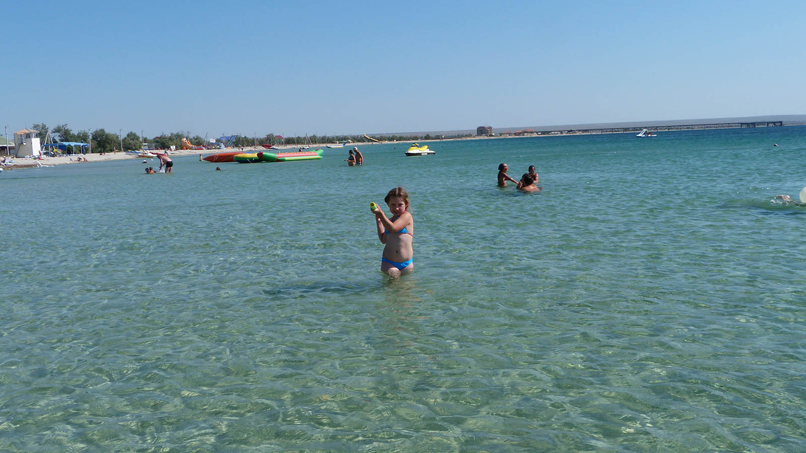 Межводное галечный пляж Крым
