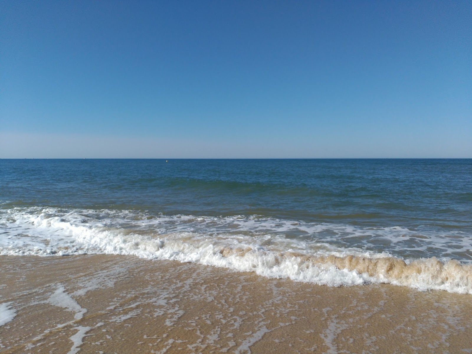 каспийское море астрахань пляжный отдых