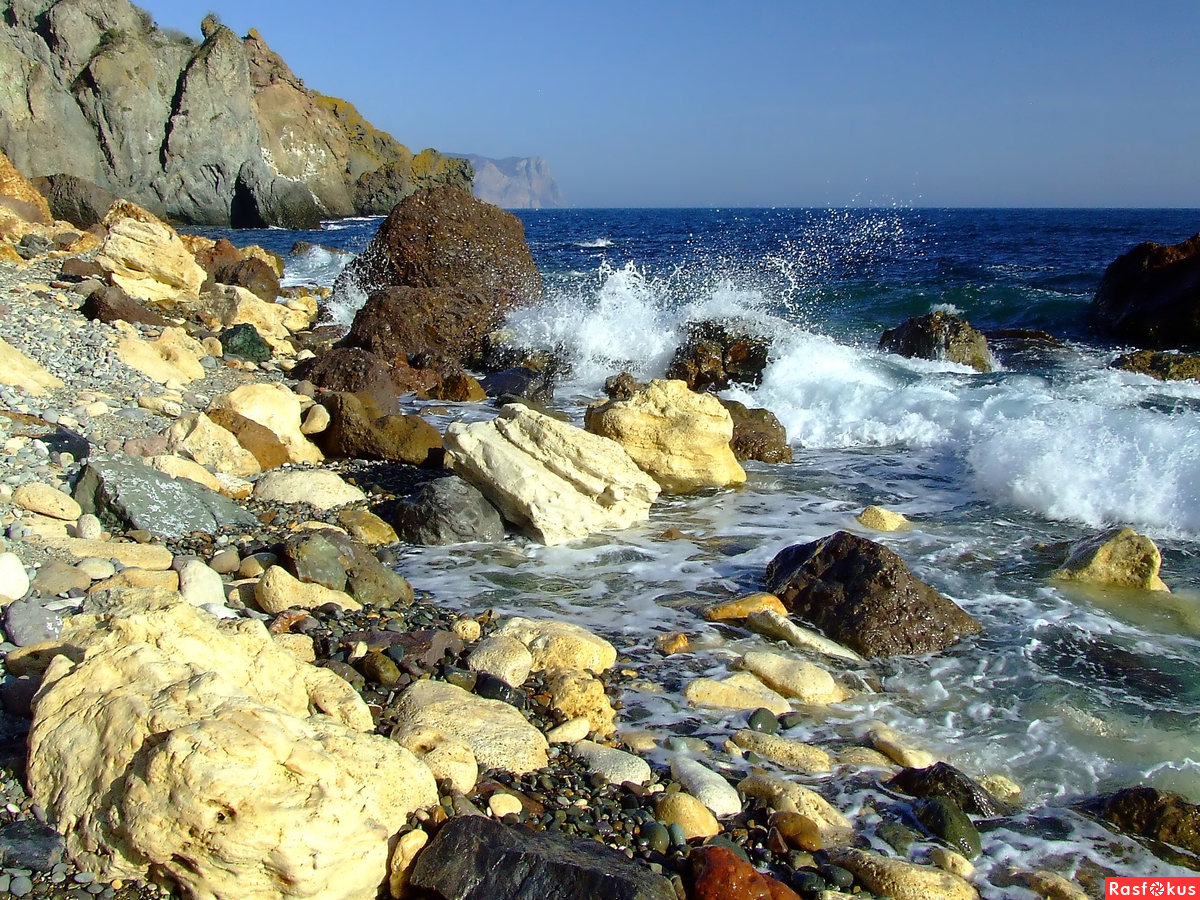 фото черного моря с берега крыма