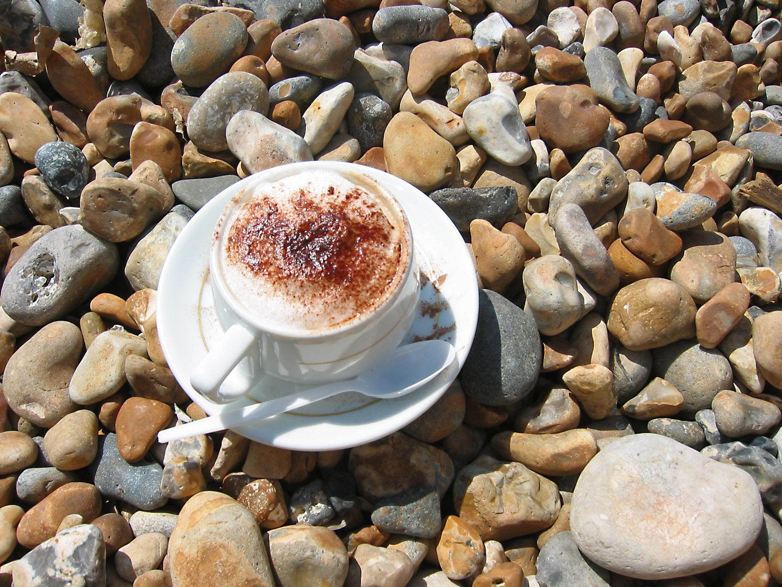 Кофе на берегу