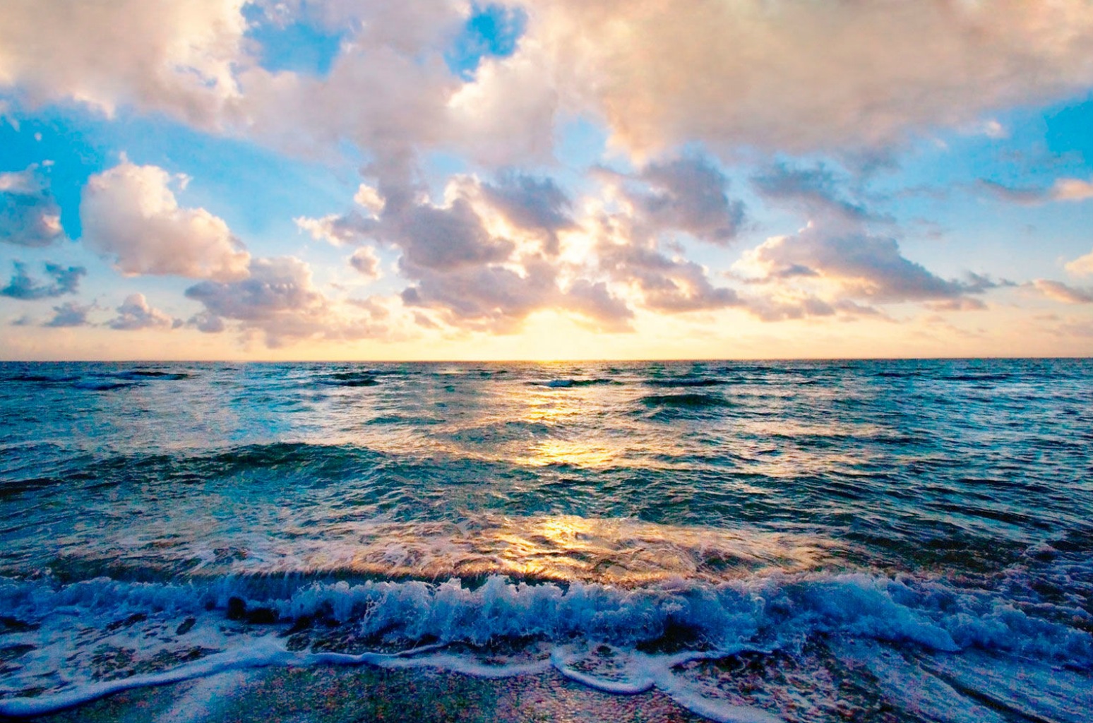Красивый звук моря. Море море шум прибоя. Звук моря. Шум моря фото. Звук моря для душевных.