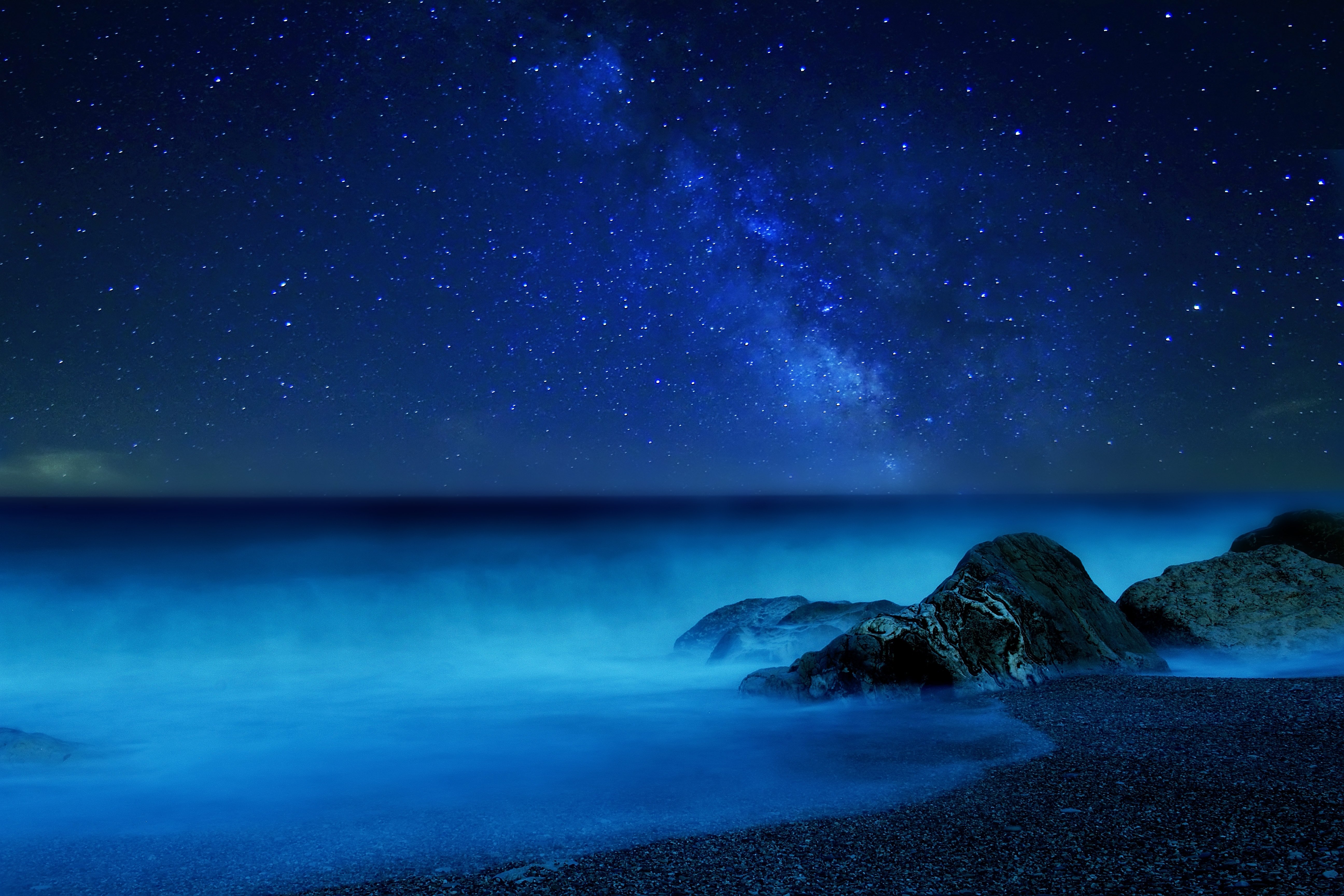 Включи звезда берег. Ночное море. Ночь в море. Море ночь звезды. Ночное небо со звездами.