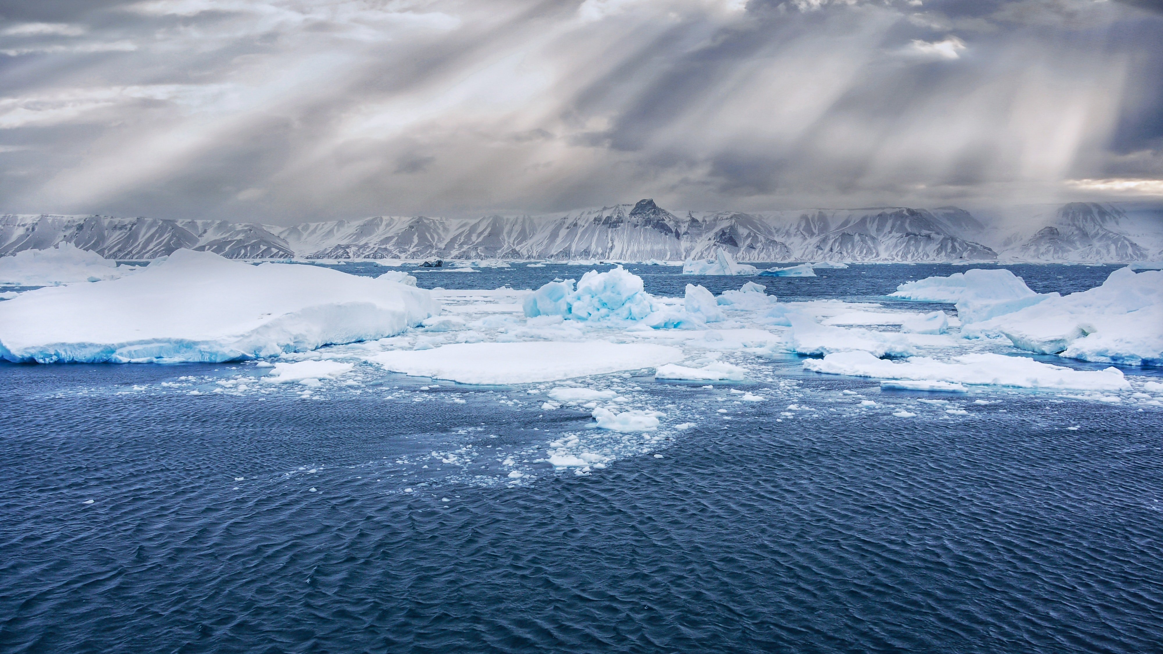 Полуостров южного океана. Южный Ледовитый океан. Южный антарктический океан. Море Уэдделла.