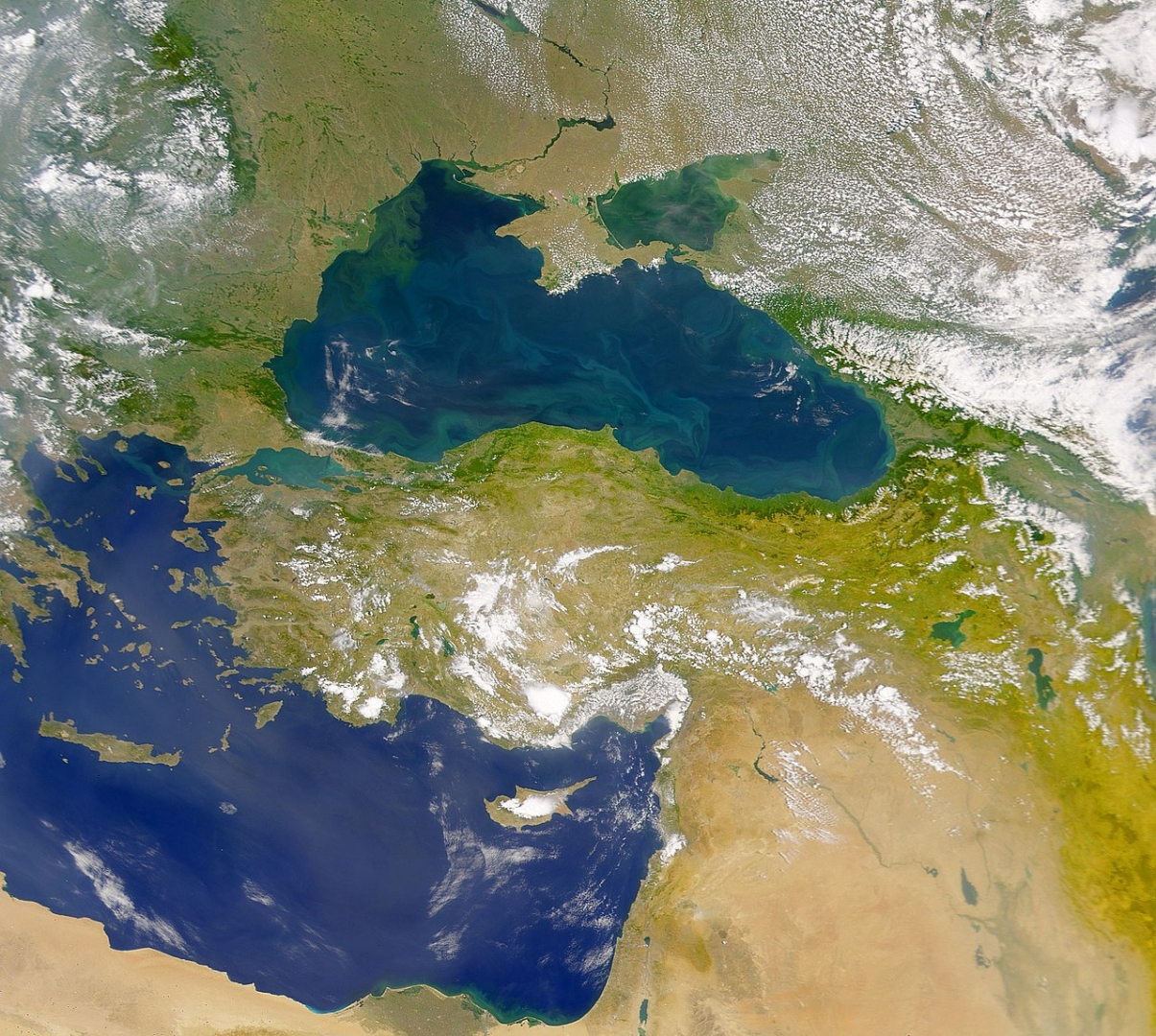Черное море фото с космоса