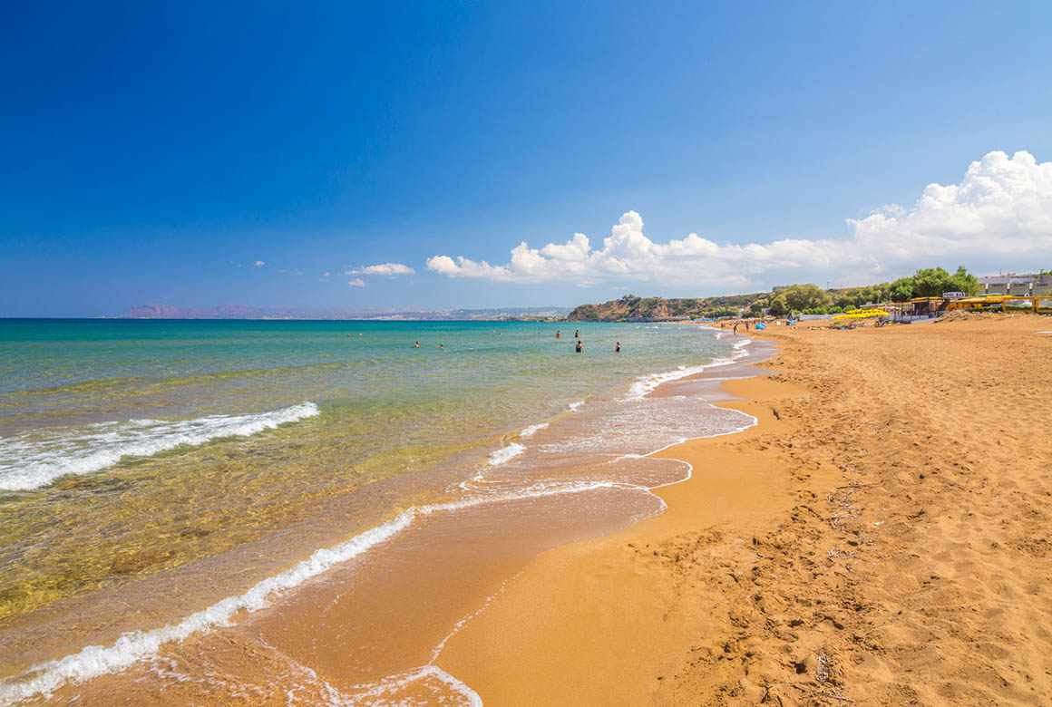Пляж золотой песок Феодосия