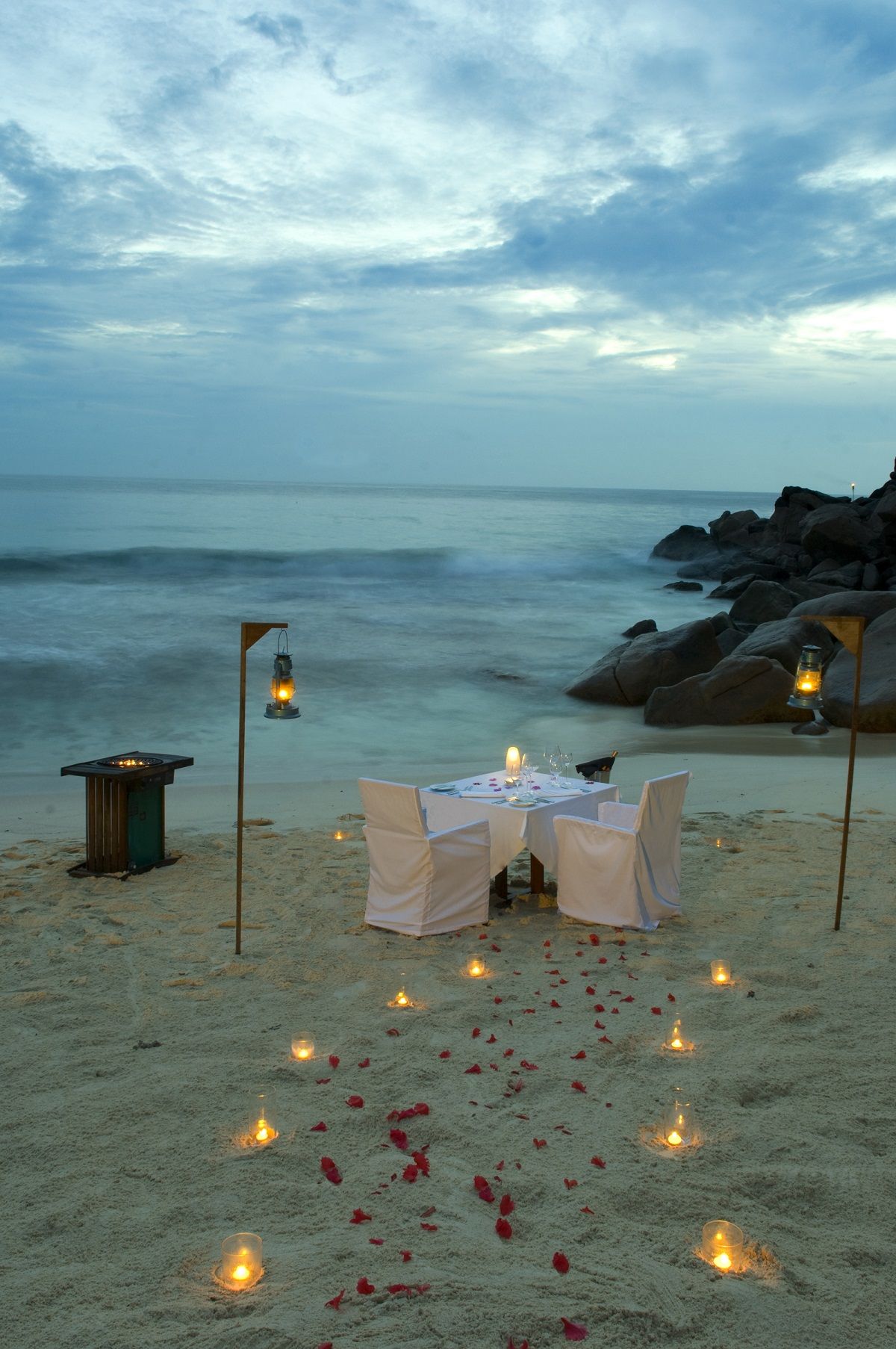 Место для ужина. Романтичное место. Романтические места. Красивые романтические места. Красивое романтичное место.