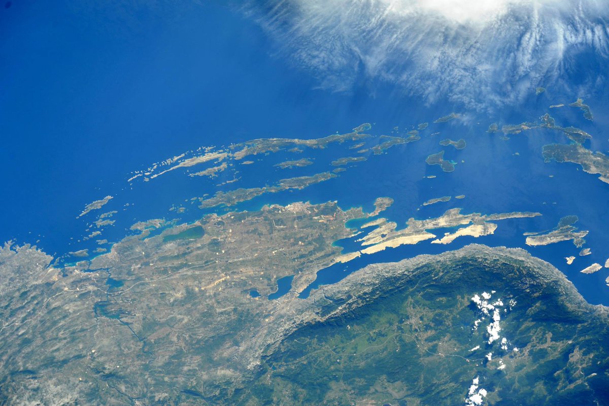 Фото средиземное море с космоса