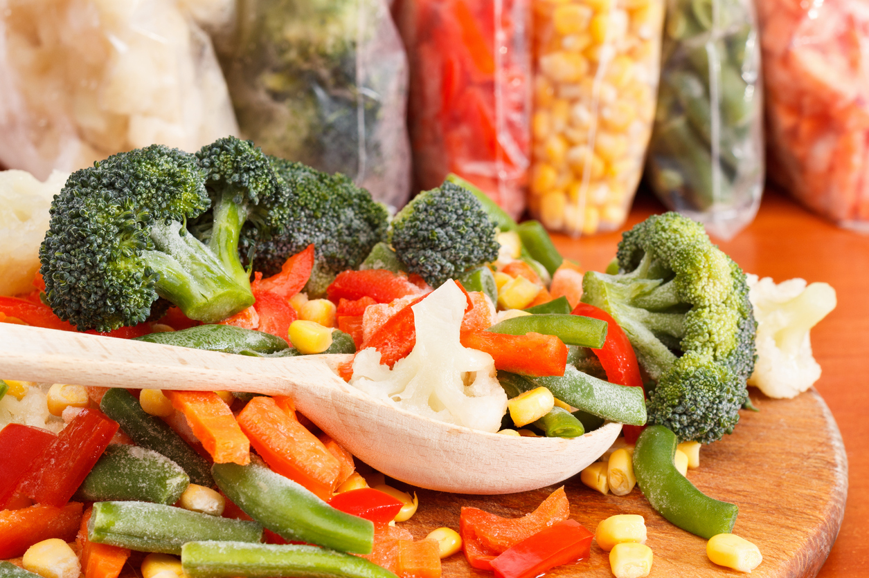 Mixed vegetables. Свежемороженые овощи. Заморозка овощей. Замороженные продукты. Овощные полуфабрикаты.