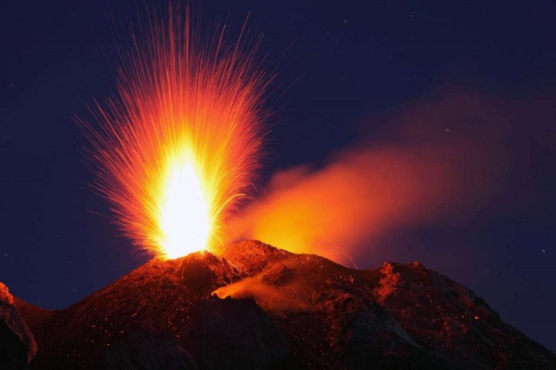 Вулкан Стромбольский Тип