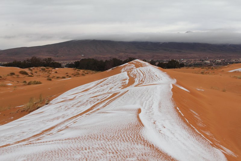 В пустыне сахара выпал снег 1979