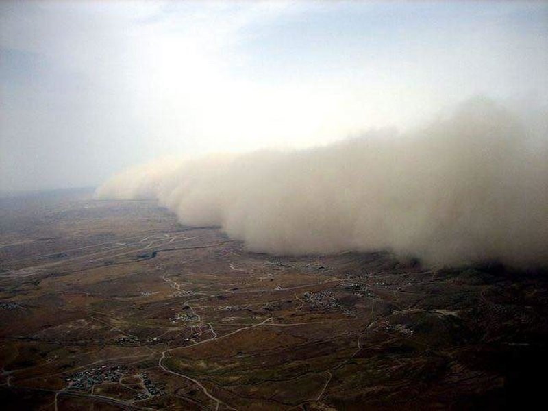 Песчаная буря в Балканабаде