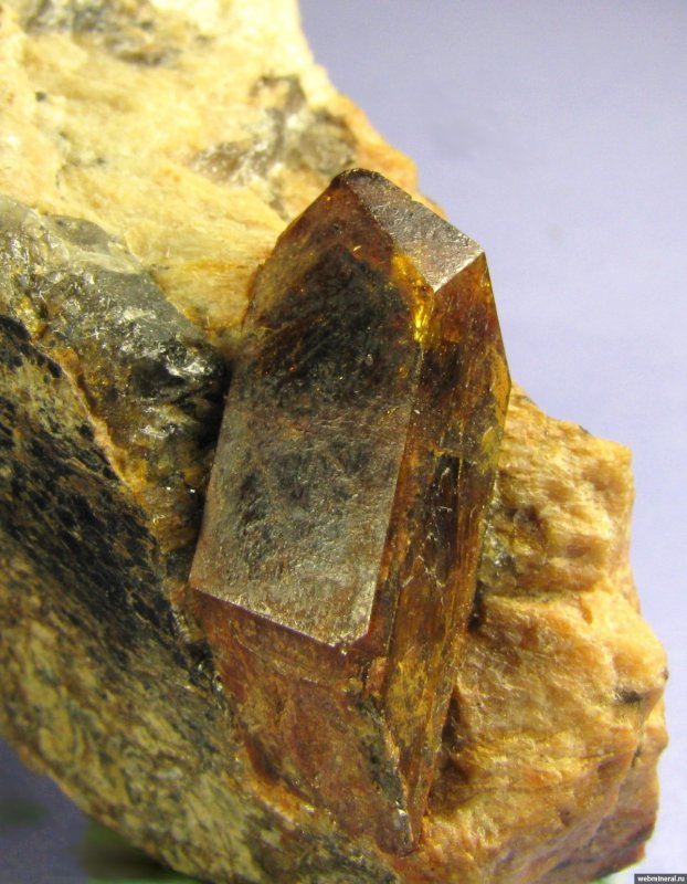 Монацит минерал