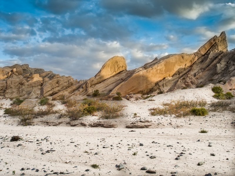 Песчано-галечные пустыни