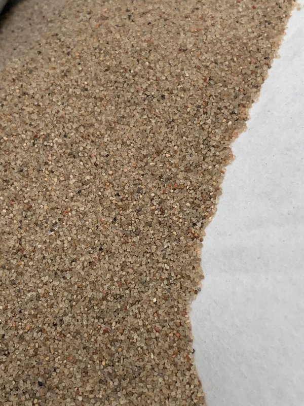Кварц в речном песке