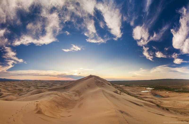 Пески пустыни Гоби