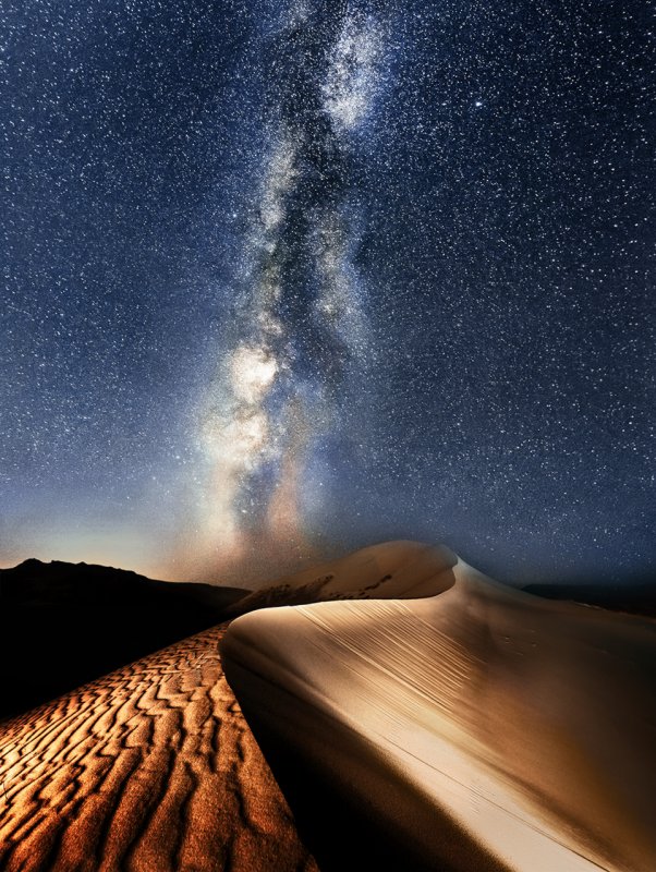 Звездное небо над пустыней
