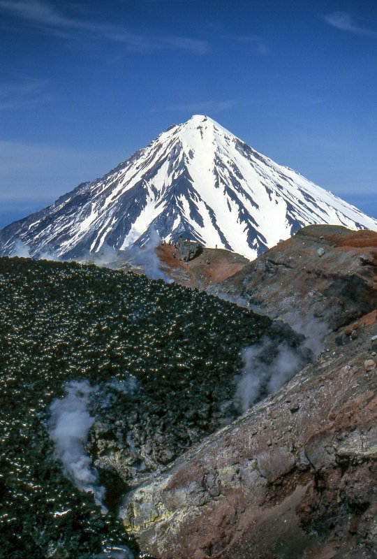 Вулкан Карымская сопка