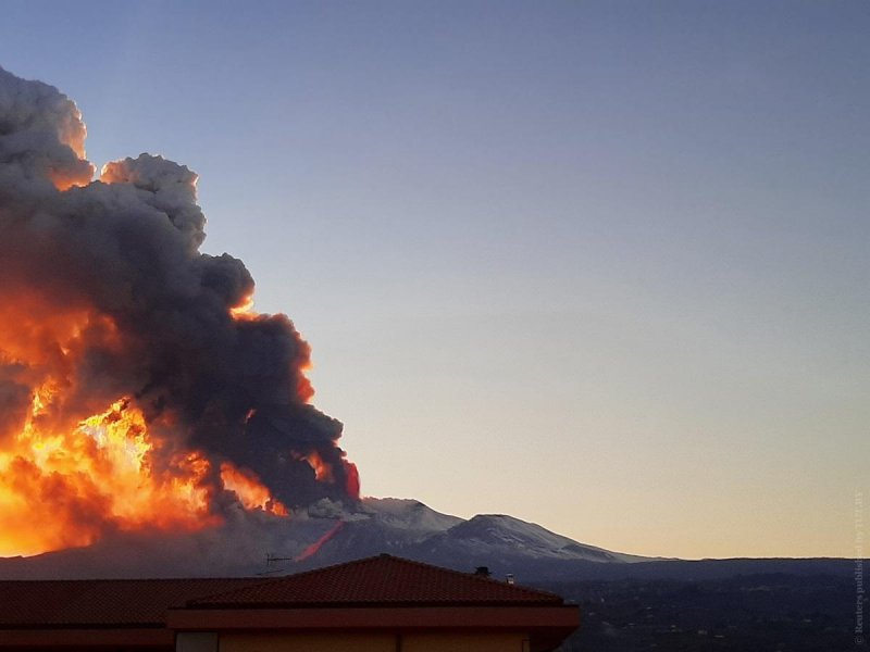 Сицилия Этна извержение