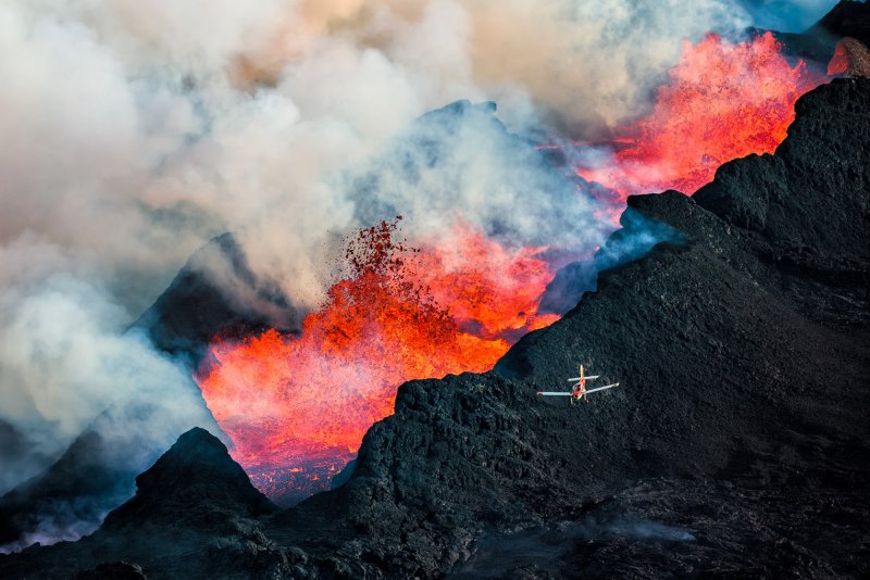 Извержение вулкана в Исландии 2021