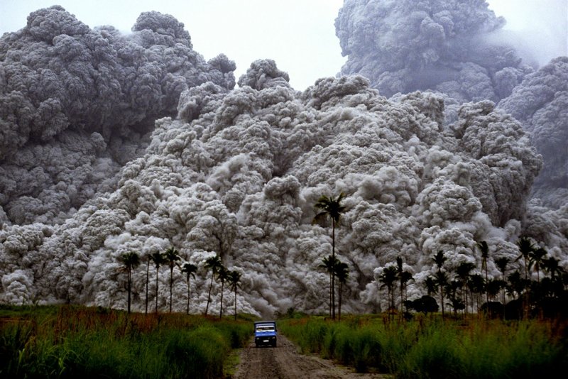 Извержение Пинатубо — извержение 1991 года