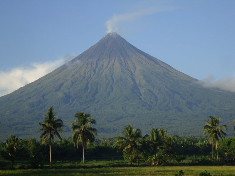 Маунт Майон вулкан