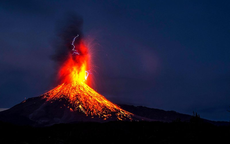 Вулкан Мерапи извержение 2020