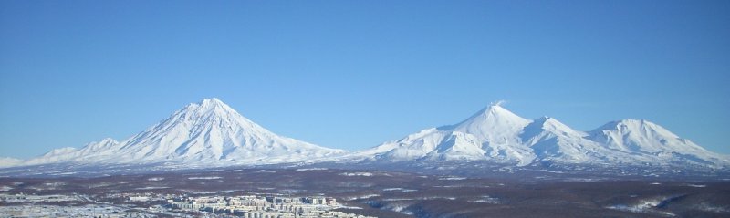 Корякский Авачинский и Козельский вулканы