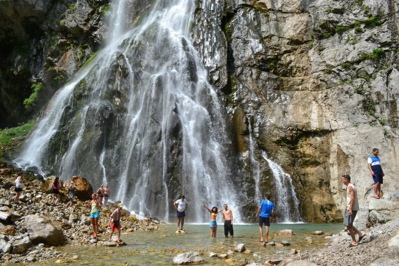Золотоносец водопад водопад Абхазия