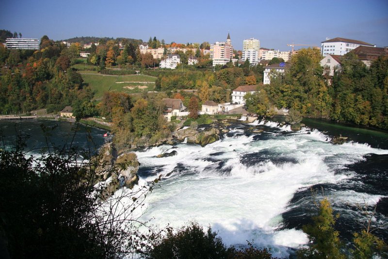 Райнфаль водопад в Швейцарии