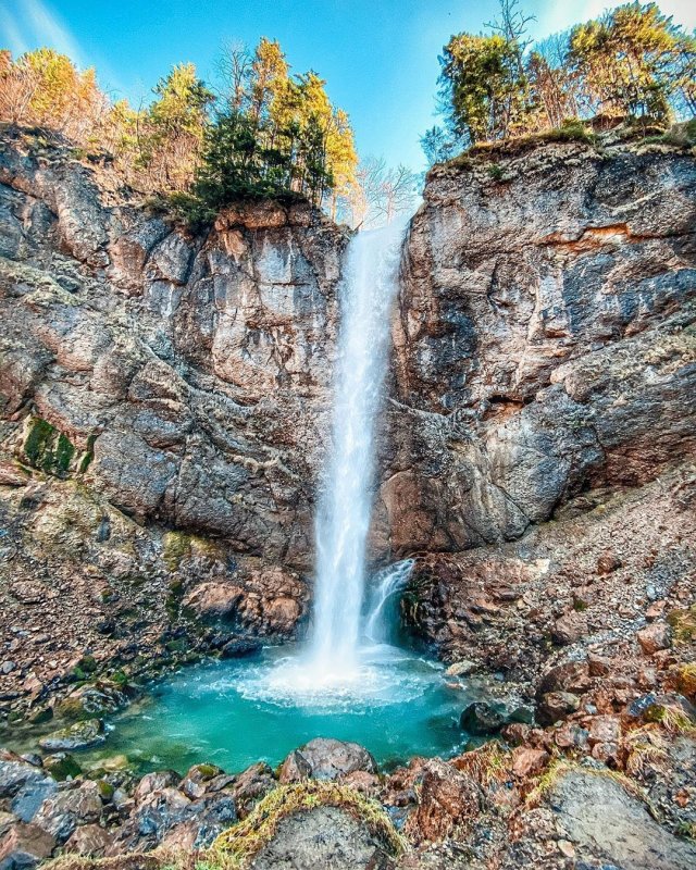 Швейцария Шаубах водопад