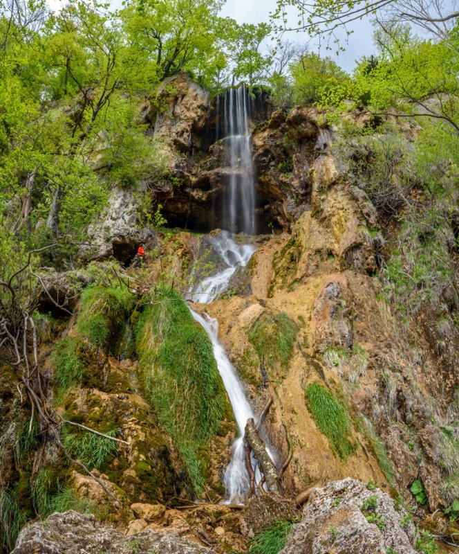 Водопад Исиченко в Мезмае
