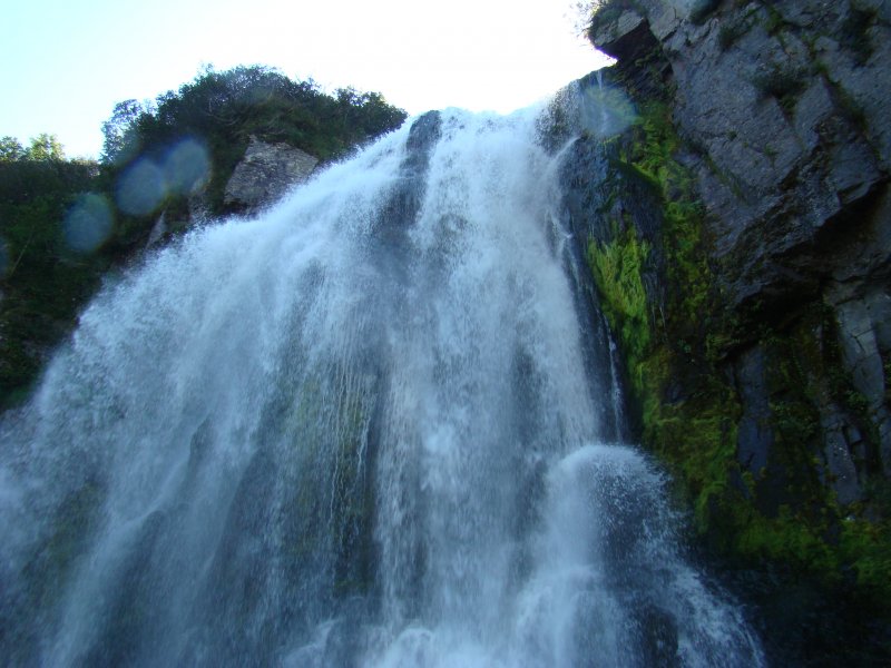 Водопад на Камчатке на Вилючинском вулкане