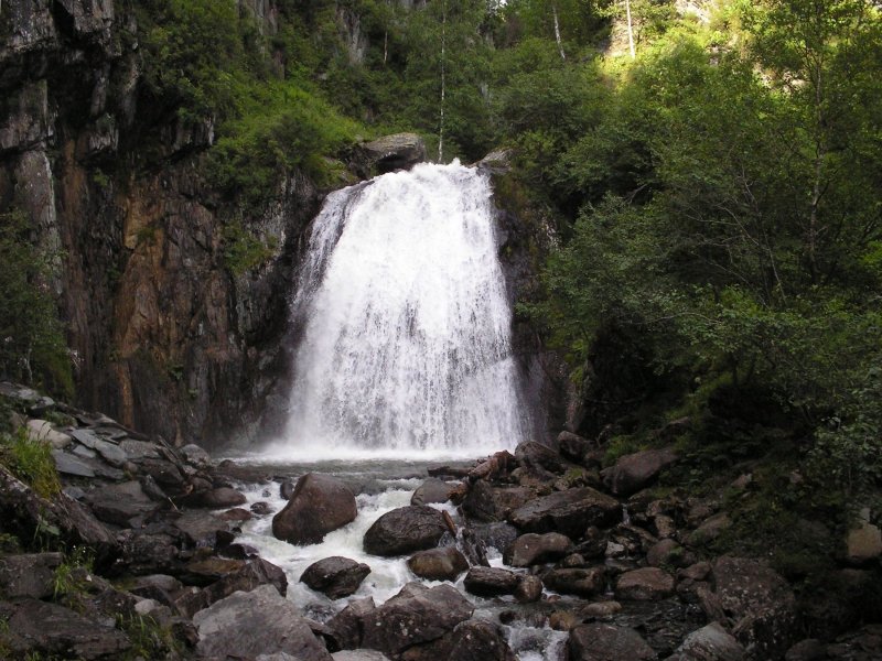Корбу («ветка») водопад