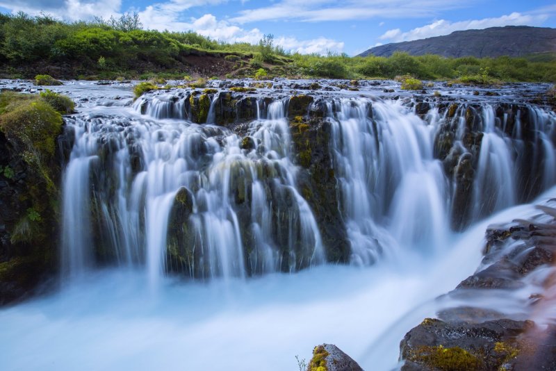 Природа Исландии водопад