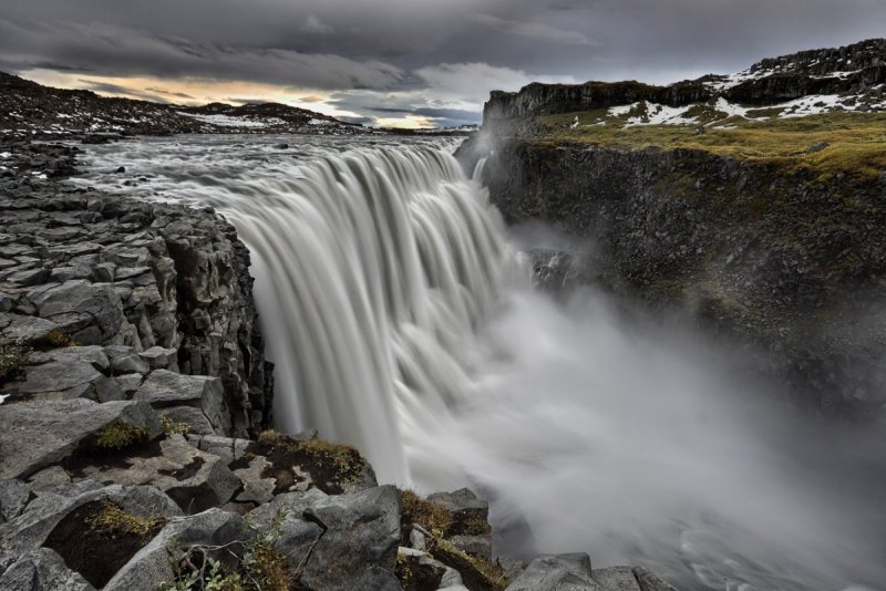 Водопад дети Фос Исландия