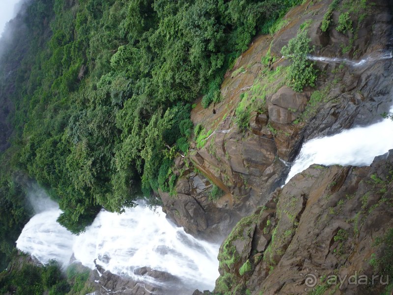 Водопады на реке кураган