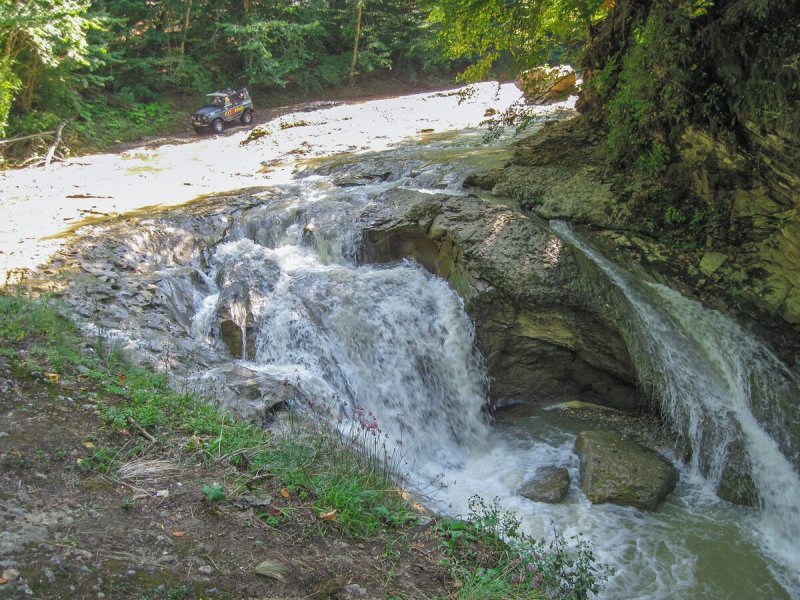 Водопады Сахрай Адыгея