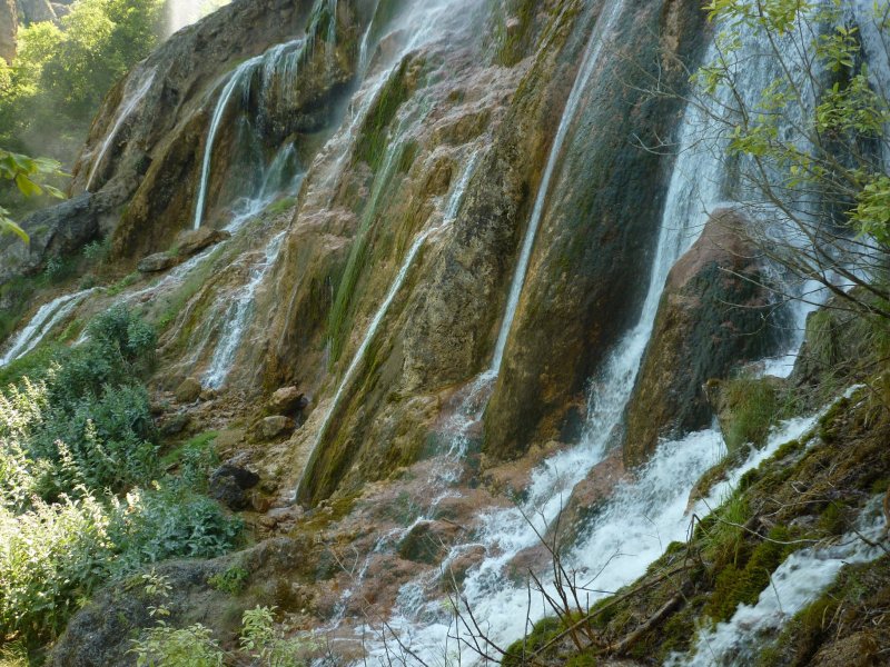 Цаленджиха водопады